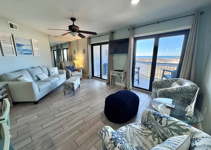 Regatta Holiday home *